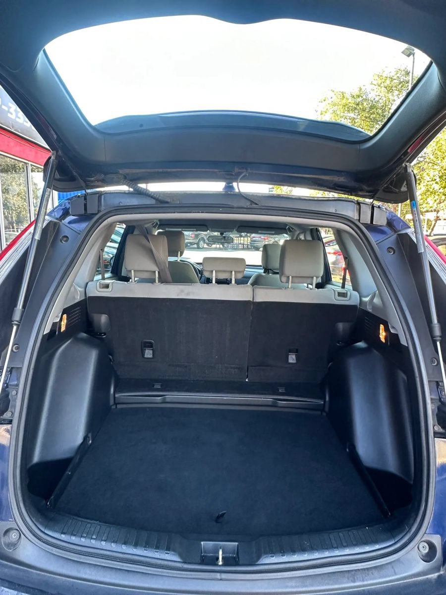 Used 2017 Honda CR-V LX image 17