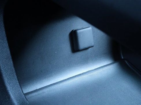 Used 2024 GMC Acadia Elevation image 25