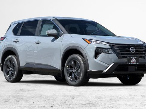 New 2026 Nissan Rogue SV FWD image 2