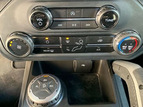 Used 2023 Ford Bronco Big Bend image 31