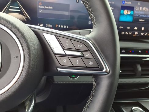 Used 2025 Buick Enclave Sport Touring image 20