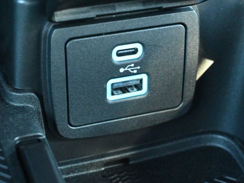 New 2025 Ford Bronco Badlands image 26