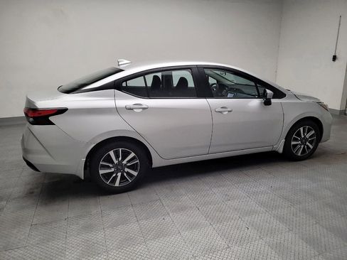 Used 2025 Nissan Versa SV w/ Trunk Package FWD image 10