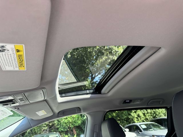 Used 2023 Honda Odyssey EX-L image 19