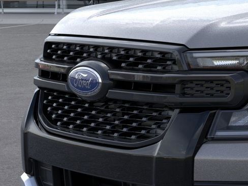 New 2026 Ford Ranger XLT w/ FX4 Off-Road Package AWD/4WD image 17