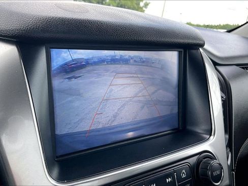 Used 2020 Chevrolet Suburban LT RWD image 13