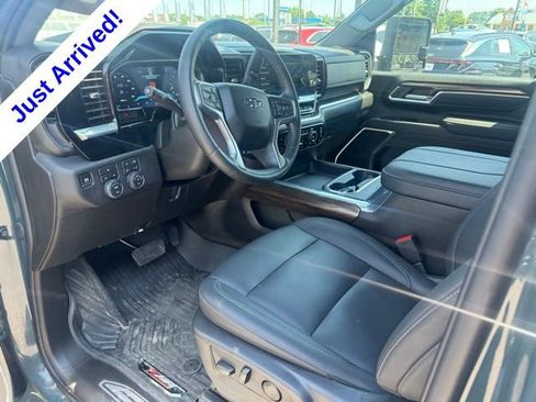Used 2026 Chevrolet Silverado 2500 LT w/ Trail Boss Package AWD/4WD image 8