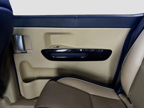 Used 2020 Kia Sedona EX w/ EX Premium Package image 28