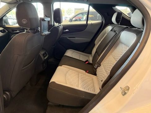 Used 2019 Chevrolet Equinox LS FWD image 20
