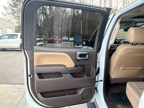 Used 2017 GMC Sierra 1500 Denali w/ Denali Ultimate Package image 24