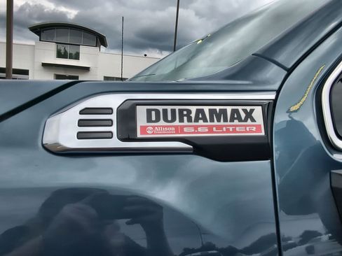 New 2025 GMC Sierra 2500 Denali w/ Denali Reserve Package image 33