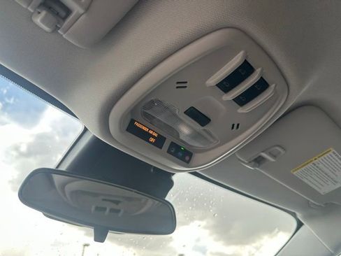 New 2026 Chevrolet Trax ACTIV w/ Sunroof Package FWD image 13
