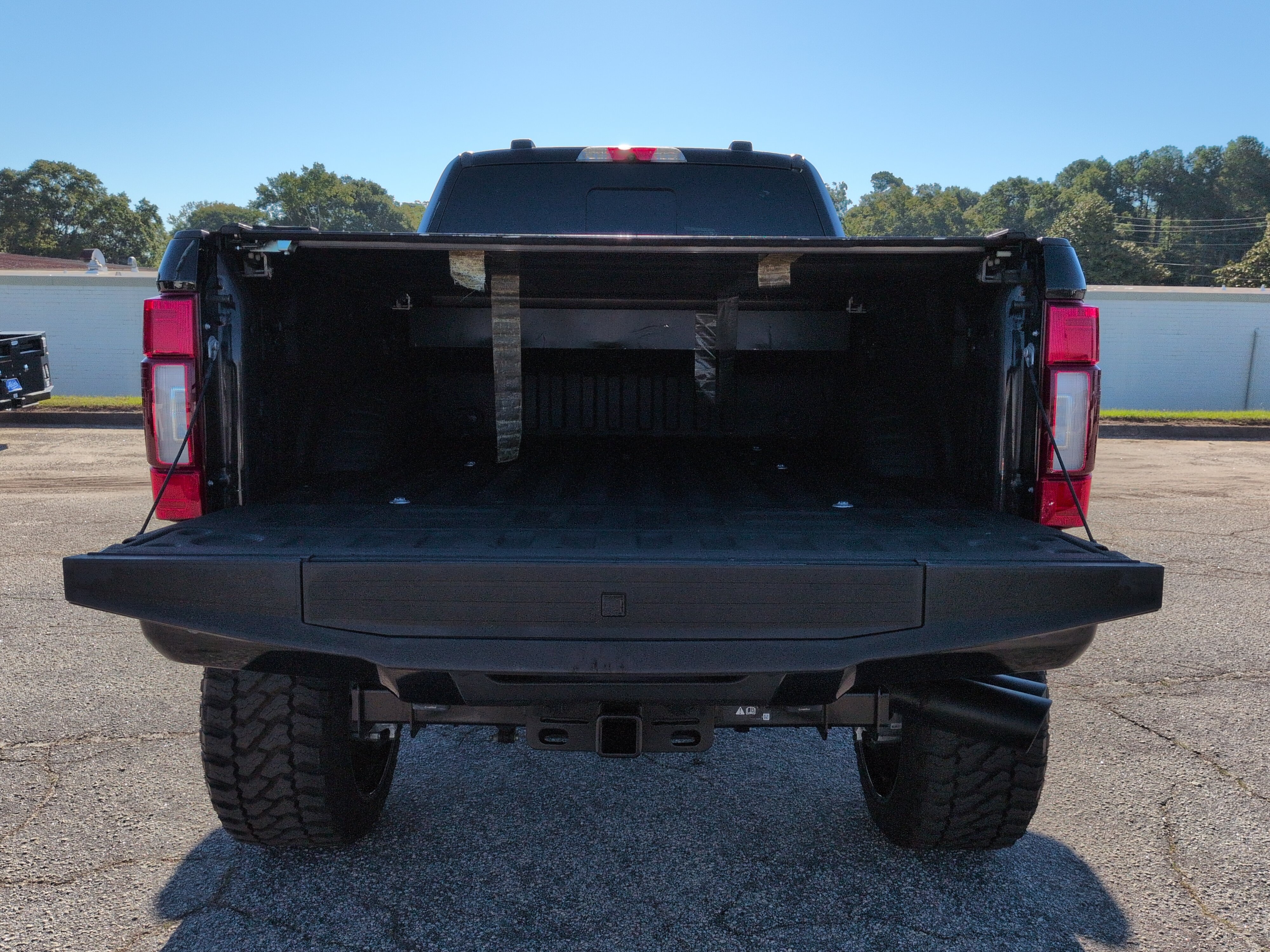 Used 2020 Ford F250 Platinum AWD/4WD image 11