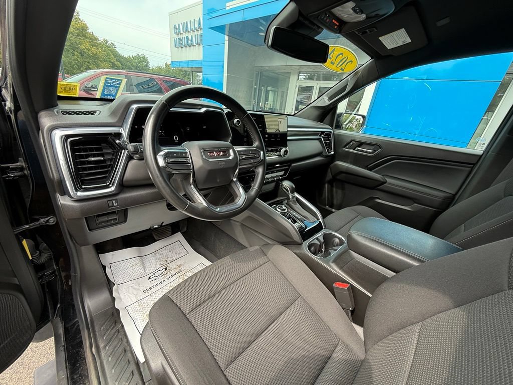 Used 2024 GMC Canyon Elevation w/ Convenience Package AWD/4WD image 18