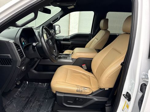 Used 2019 Ford F150 XLT w/ Equipment Group 302A Luxury image 9