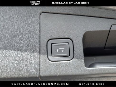 Used 2025 Cadillac XT5 Premium Luxury image 29