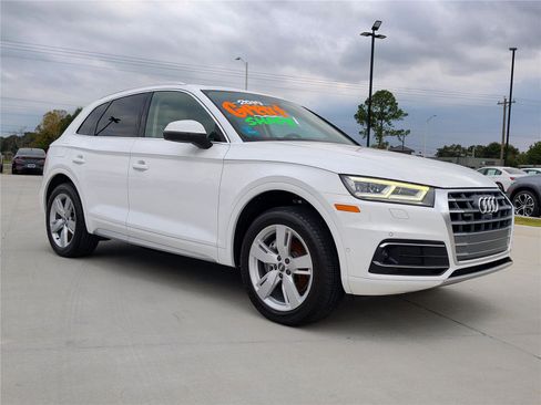 Used 2019 Audi Q5 Prestige w/ Prestige Package image 10