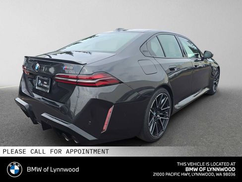 New 2027 BMW M5 w/ Carbon Package AWD/4WD image 3
