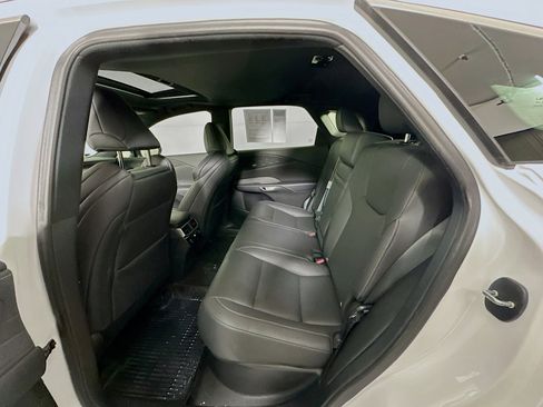 Used 2024 Lexus RX 350 F Sport image 27