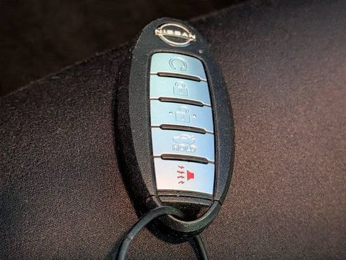 Used 2024 Nissan Altima 2.5 SV FWD image 30
