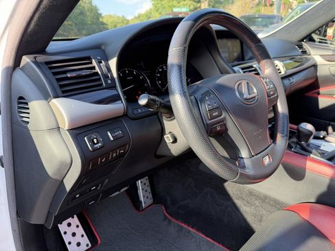 Used 2015 Lexus LS 460 AWD image 17