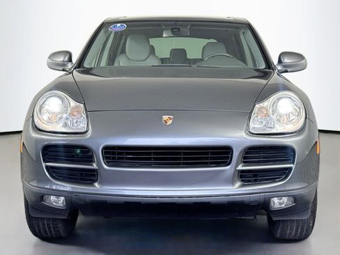 Used 2006 Porsche Cayenne image 2
