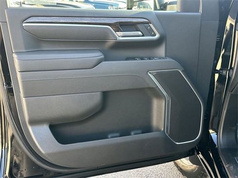 New 2026 GMC Sierra 2500 SLE w/ SLE Value Package; image 19