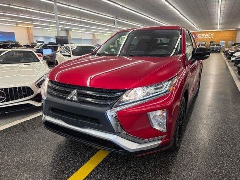 Used 2018 Mitsubishi Eclipse Cross LE AWD/4WD image 2