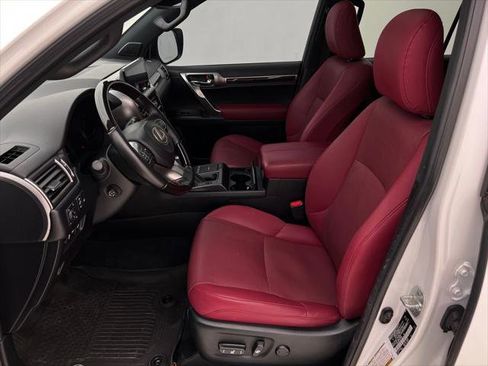 Certified 2023 Lexus GX 460 Premium w/ Premium Package image 16