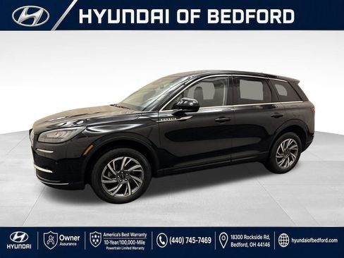 Used 2023 Lincoln Corsair AWD image 10
