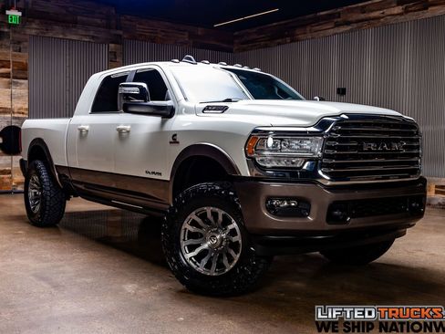 Used 2024 RAM 2500 Limited w/ Safety Group AWD/4WD image 1