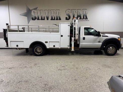 Used 2011 Ford F550 2WD Regular Cab Super Duty w/ Payload Upgrade Pkg image 25