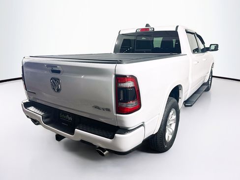Used 2020 RAM 1500 Laramie AWD/4WD image 9