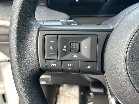 New 2026 Nissan Kicks S image 23