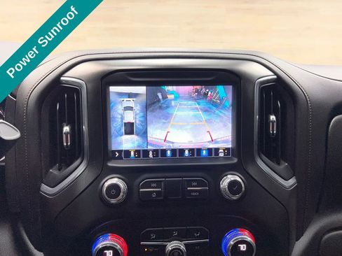 Used 2021 GMC Sierra 2500 AT4 w/ AT4 Preferred Package image 9