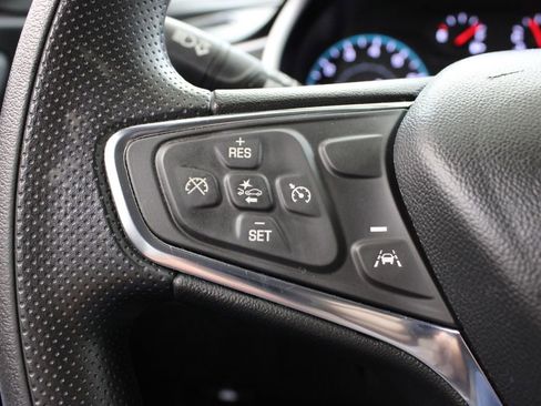 Used 2024 Chevrolet Malibu LT image 24