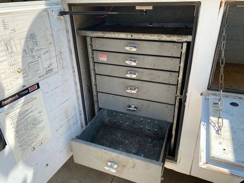 Used 2011 Ford F550 2WD Regular Cab Super Duty w/ Payload Upgrade Pkg image 52