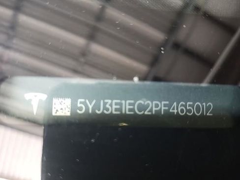 Used 2023 Tesla Model 3 Performance image 11