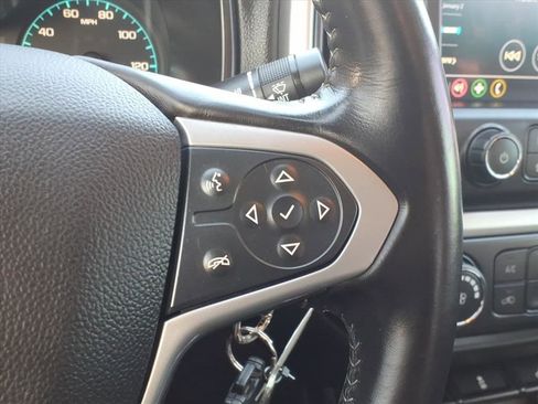 Used 2021 Chevrolet Colorado LT w/ LT Convenience Package image 21