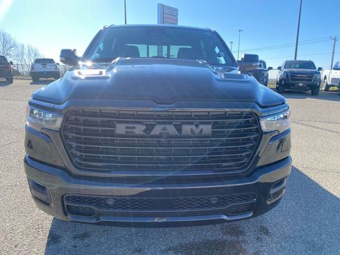 Used 2025 RAM 1500 Laramie w/ Night Edition image 9