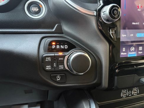 Used 2025 RAM 1500 Big Horn image 27