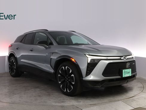 Used 2024 Chevrolet Blazer EV RS AWD/4WD image 13