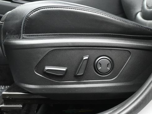 Used 2024 Hyundai Tucson Limited AWD/4WD image 13