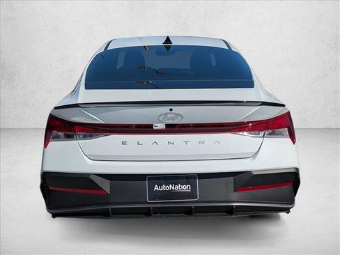 New 2026 Hyundai Elantra Sport image 8