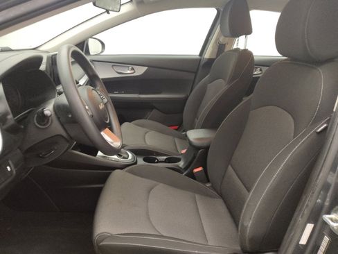 Used 2024 Kia Forte LXS FWD image 17