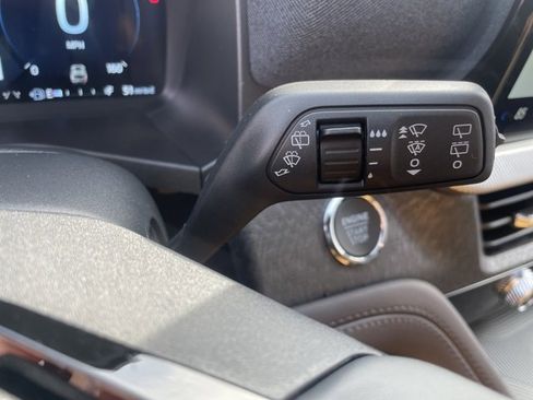 New 2026 Ford Explorer Platinum w/ LUX Leather Package image 32