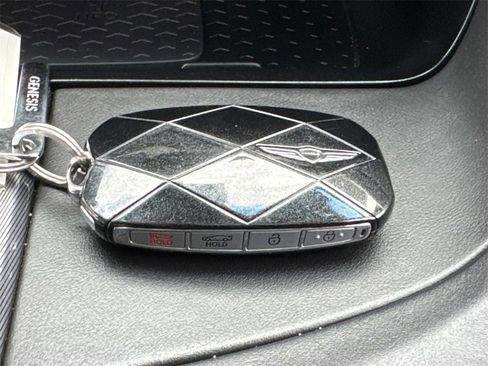 Used 2025 Genesis G70 3.3T Advanced w/ Sport Prestige Package image 31