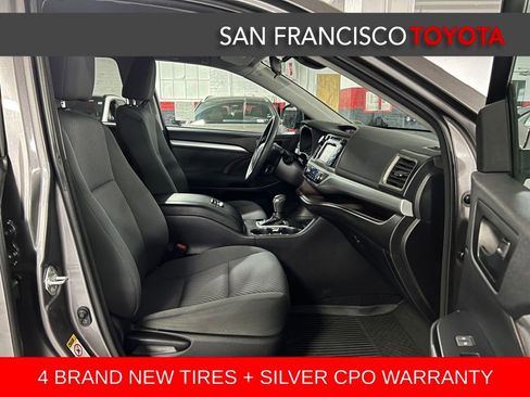 Certified 2017 Toyota Highlander LE image 21