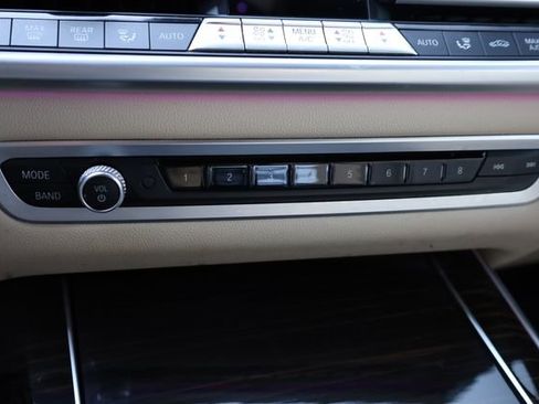 Used 2021 BMW X5 xDrive40i w/ M Sport Package image 20