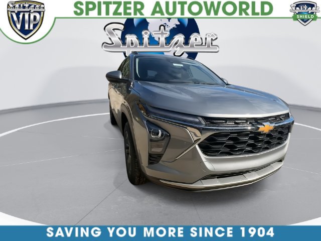 Used 2024 Chevrolet Trax LT FWD image 4